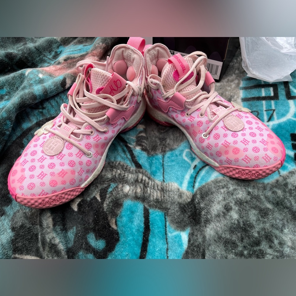 Harden Vol. 6 J Basketball Sneakers